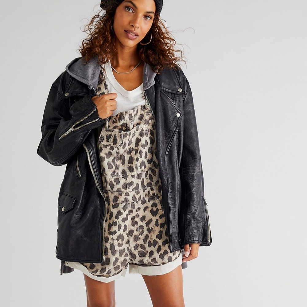 Free People Leopard Print Baggy Shortall